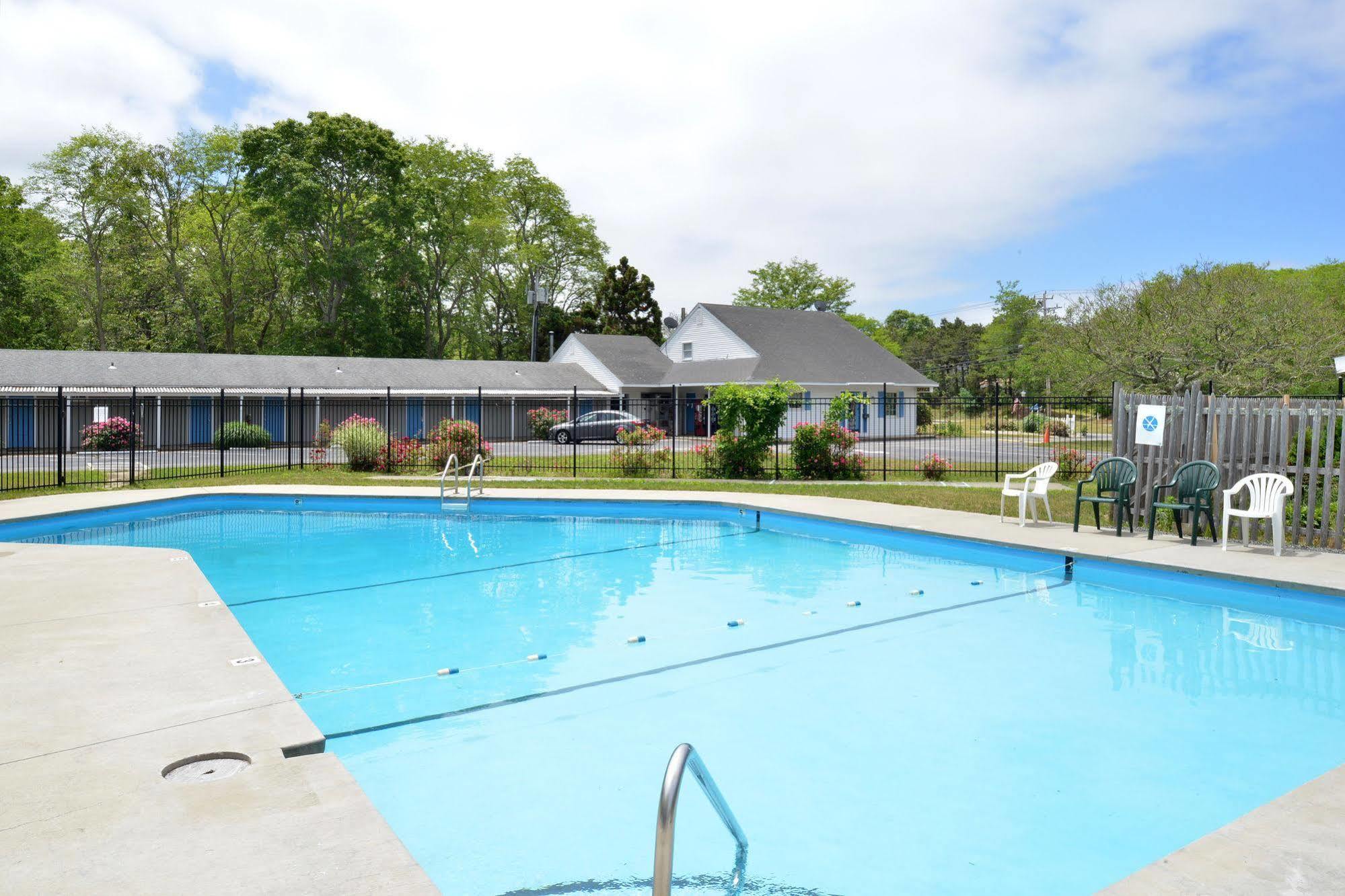 Blue Dolphin Inn Eastham Buitenkant foto